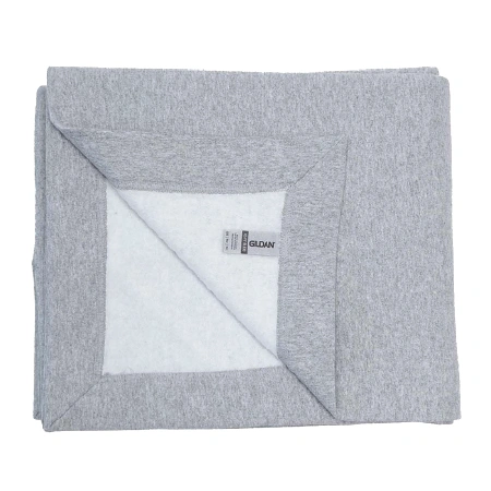 Gildan® 18900 Heavy Blend™ Fleece Stadium Blanket GD18900